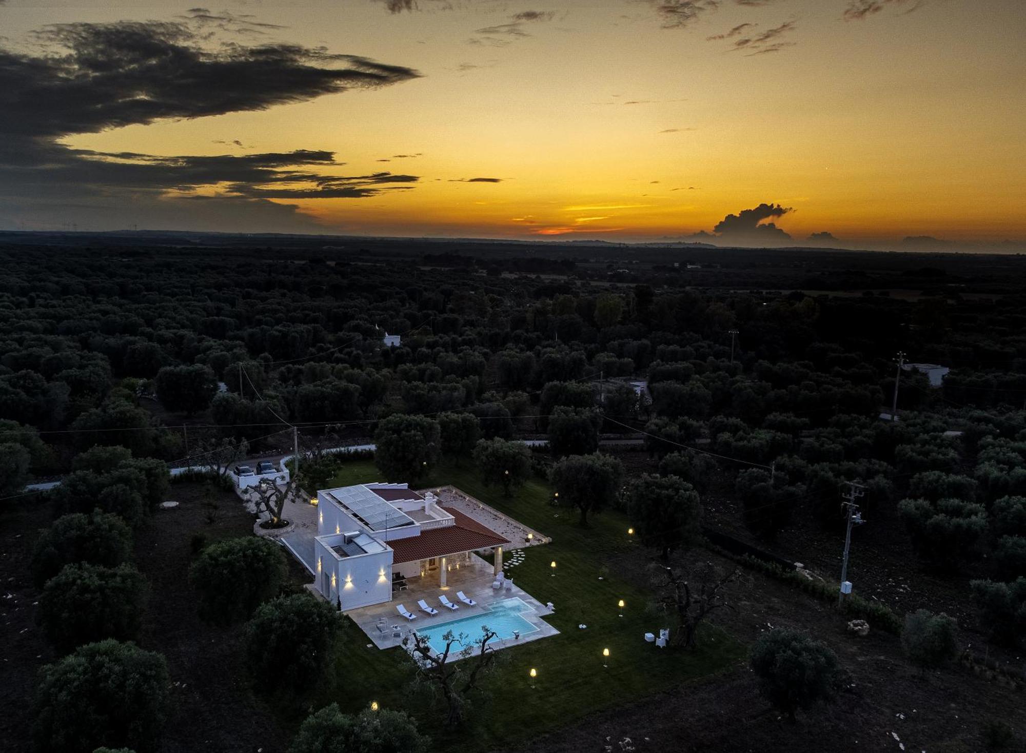 La Carezza Del Sole - Private Villa Francavilla Fontana Exterior photo